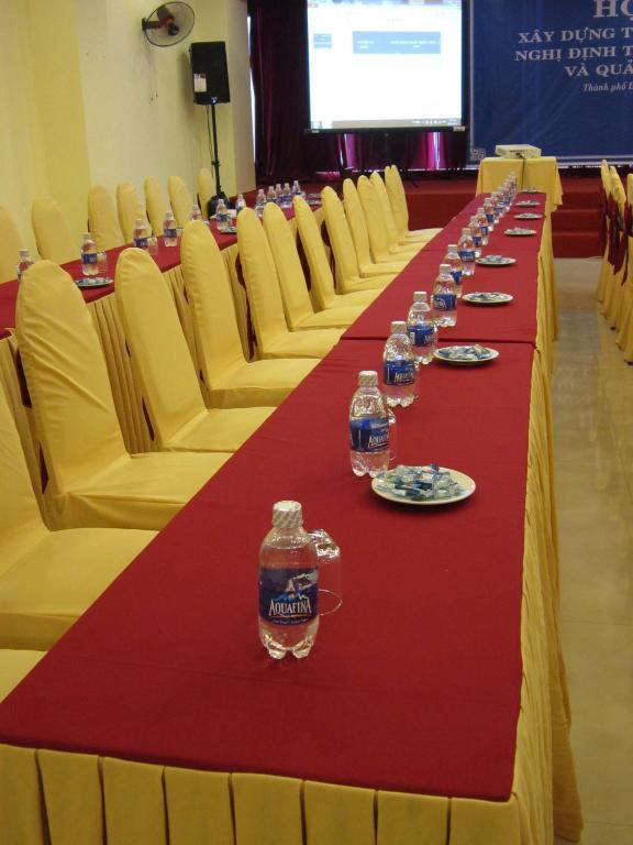 Bien Vang Hotel Da Nang Exterior foto